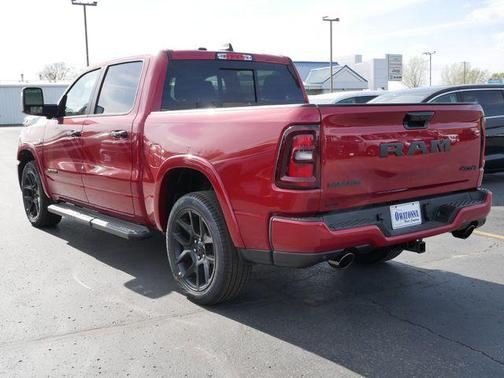 Molten Red Pearlcoat 2026 RAM 1500 Laramie