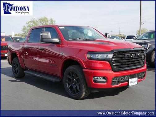 Molten Red Pearlcoat 2026 RAM 1500 Laramie