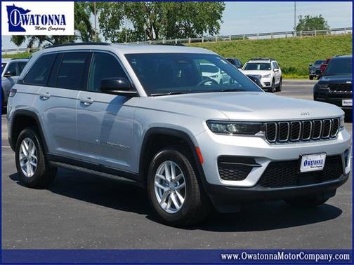 2024 Jeep Grand Cherokee Laredo