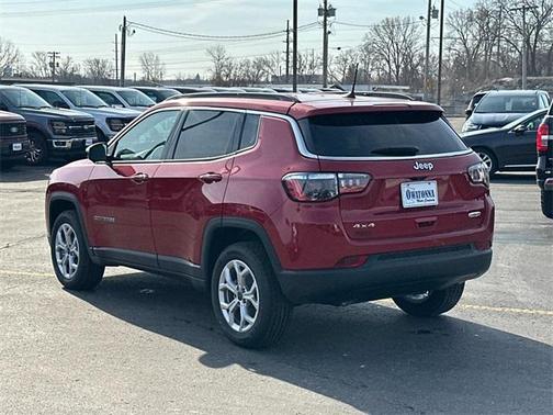 2025 Jeep Compass Latitude
