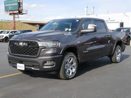 Granite Crystal Metallic Clearcoat 2026 RAM 1500 Big Horn/Lone Star