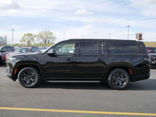 High Gloss Black 2026 Jeep Grand Wagoneer L Limited Altitude 4x4