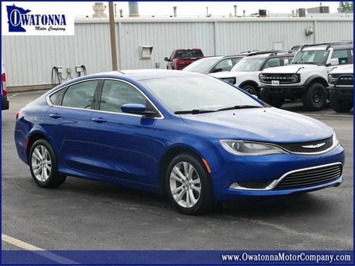 2015 Chrysler 200 Limited