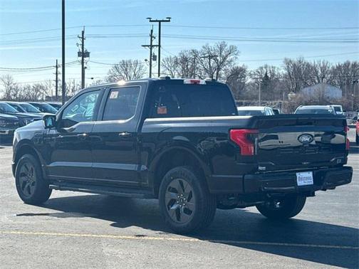 2025 Ford F-150 Lightning Flash