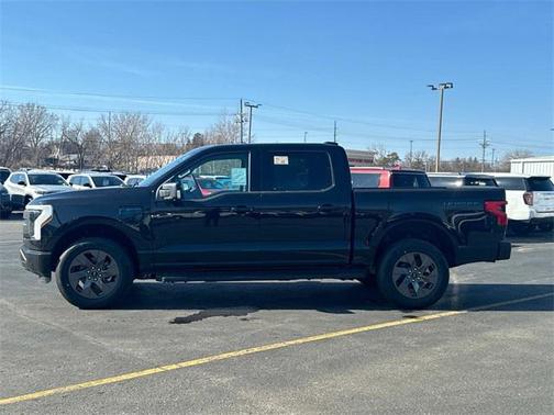 2025 Ford F-150 Lightning Flash
