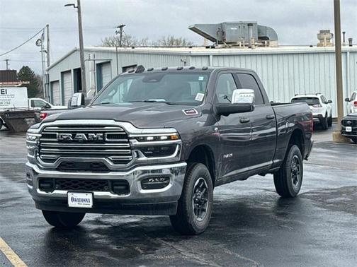 2025 RAM 3500 Laramie Crew Cab 4x4 6'4' Box