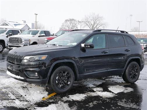 2023 Jeep Cherokee Altitude