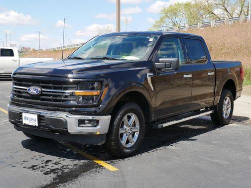Agate Black Metallic 2025 Ford F-150 XLT