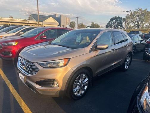 2020 Ford Edge Titanium