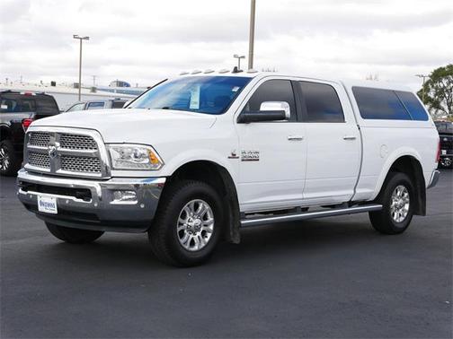 2018 RAM 3500 Laramie Crew Cab 4x4 6'4' Box