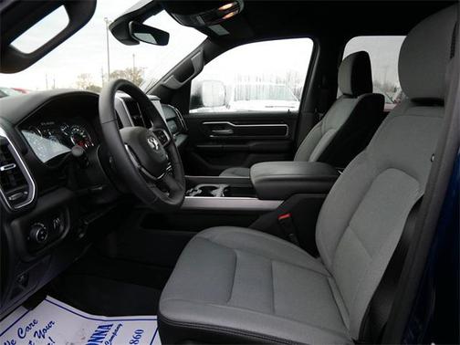 2024 RAM 1500 Big Horn/Lone Star