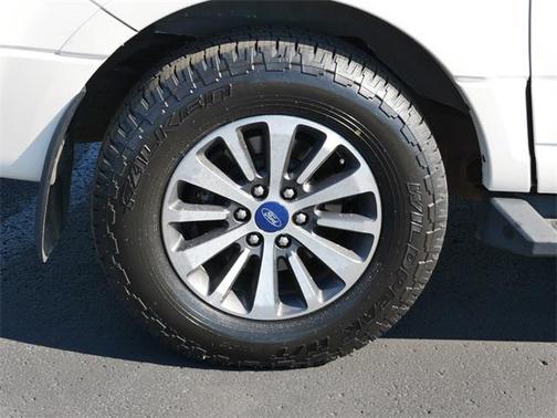 2017 Ford Expedition EL XLT