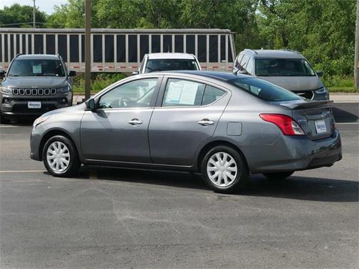 2018 Nissan Versa 1.6 SV