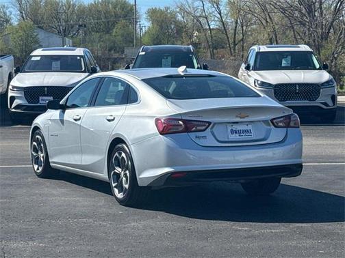 2021 Chevrolet Malibu FWD LT