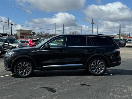 2025 Lincoln Aviator Premiere