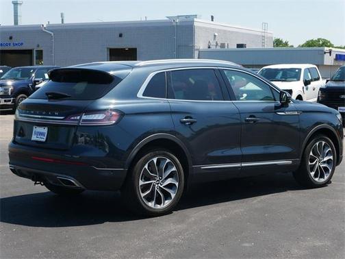 2023 Lincoln Nautilus Reserve
