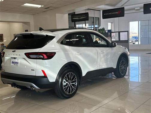 2025 Ford Escape PHEV SE