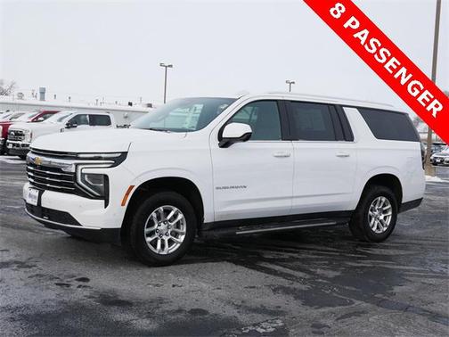 2025 Chevrolet Suburban LT