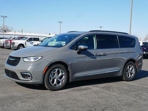 2023 Chrysler Pacifica Limited