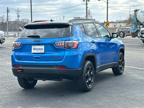 2024 Jeep Compass Trailhawk