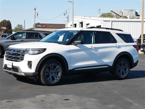 2025 Ford Explorer Active