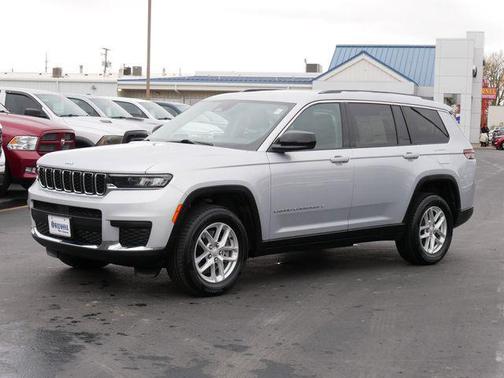 2023 Jeep Grand Cherokee L Laredo