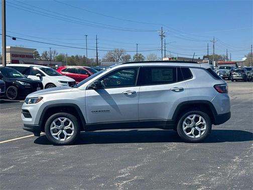 2025 Jeep Compass Latitude