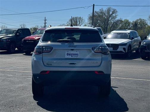 2025 Jeep Compass Latitude