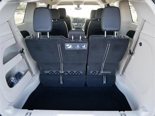 2020 Chrysler Pacifica Touring-L Plus