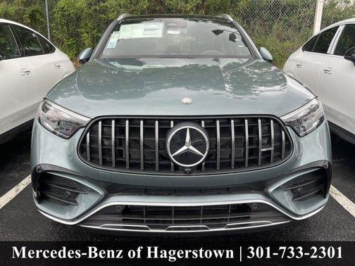 Verde 2026 Mercedes-Benz AMG GLC 43 Base