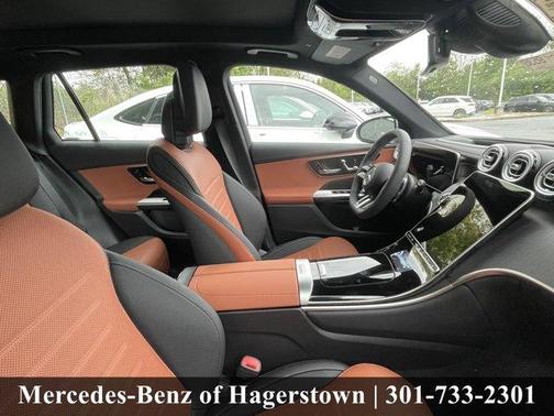 Verde 2026 Mercedes-Benz AMG GLC 43 Base