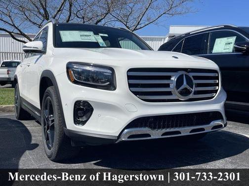 Polar White 2026 Mercedes-Benz GLB 250 Base 4MATIC