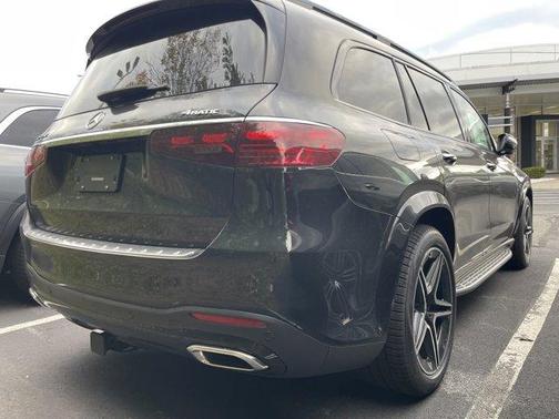 2026 Mercedes-Benz GLS 450 4MATIC