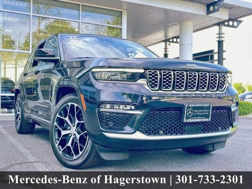 Midnight Sky 2023 Jeep Grand Cherokee 4xe Summit