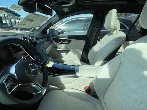 2025 Mercedes-Benz GLC 350e Base 4MATIC