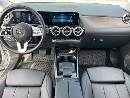 2021 Mercedes-Benz GLA 250 Base 4MATIC