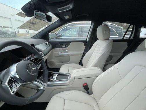 2025 Mercedes-Benz GLA 250 Base 4MATIC