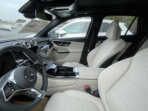 2026 Mercedes-Benz GLC 300 Base 4MATIC