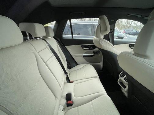 2026 Mercedes-Benz GLC 300 Base 4MATIC