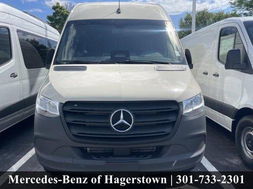 2025 Mercedes-Benz Sprinter 2500 Standard Roof