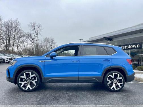 2022 Volkswagen Taos 1.5T SEL