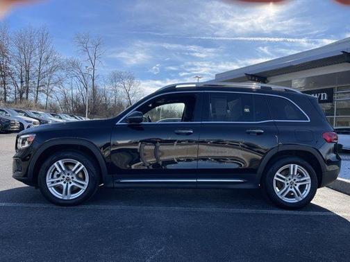 2023 Mercedes-Benz GLB 250 Base 4MATIC