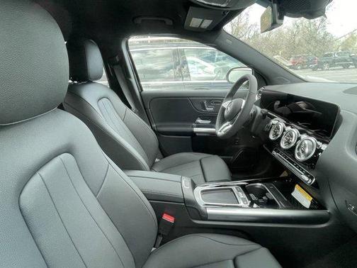 2025 Mercedes-Benz GLA 250 Base 4MATIC
