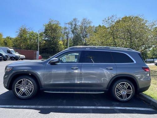 2026 Mercedes-Benz GLS 450 4MATIC