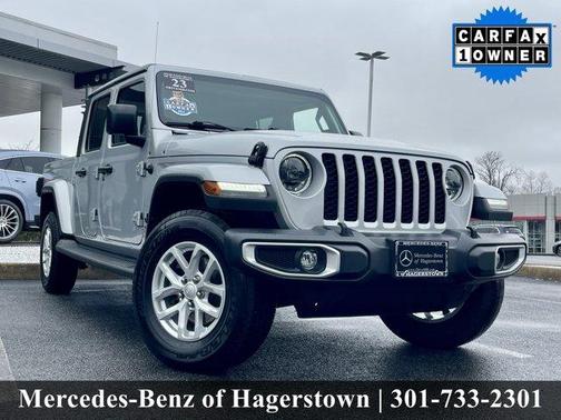 2023 Jeep Gladiator Sport