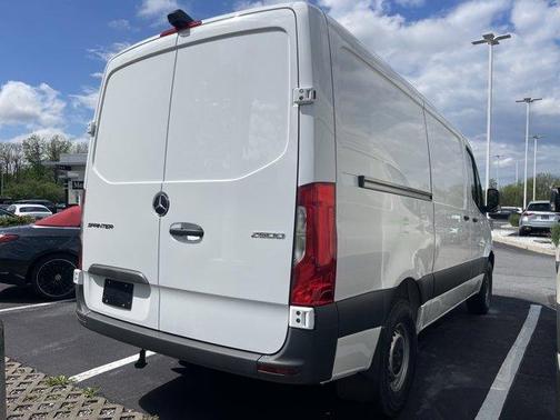 2025 Mercedes-Benz Sprinter 2500 Standard Roof
