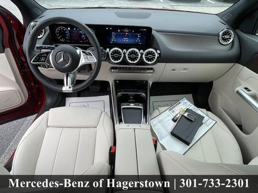 MANUFAKTUR Patagonia Red Metallic 2026 Mercedes-Benz GLA 250 Base 4MATIC