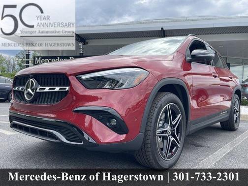 MANUFAKTUR Patagonia Red Metallic 2026 Mercedes-Benz GLA 250 Base 4MATIC