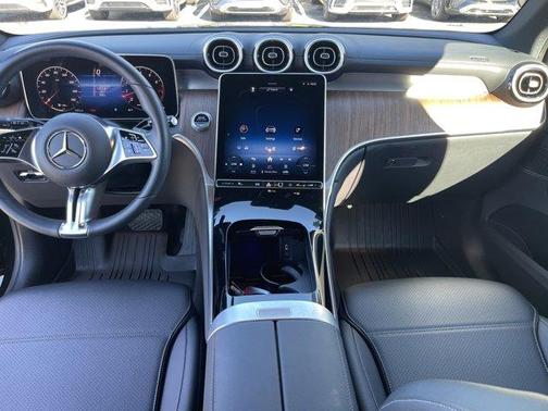2024 Mercedes-Benz GLC 300 Base 4MATIC