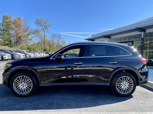 2024 Mercedes-Benz GLC 300 Base 4MATIC